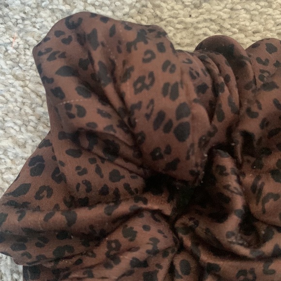 Anthropologie large silk hair scrunchie - Picture 2 of 3